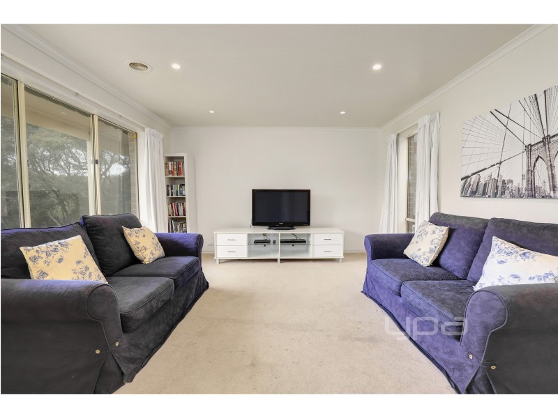 6 LLoyd Street, Rye VIC 3941