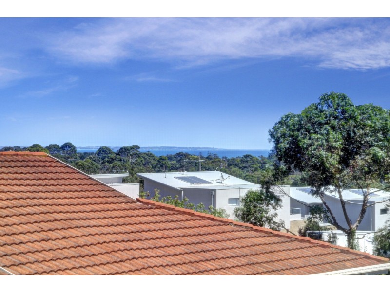 2/1 Cowley Street, Mccrae VIC 3938