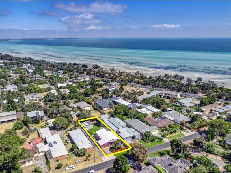 12 Morris Street, Tootgarook VIC 3941