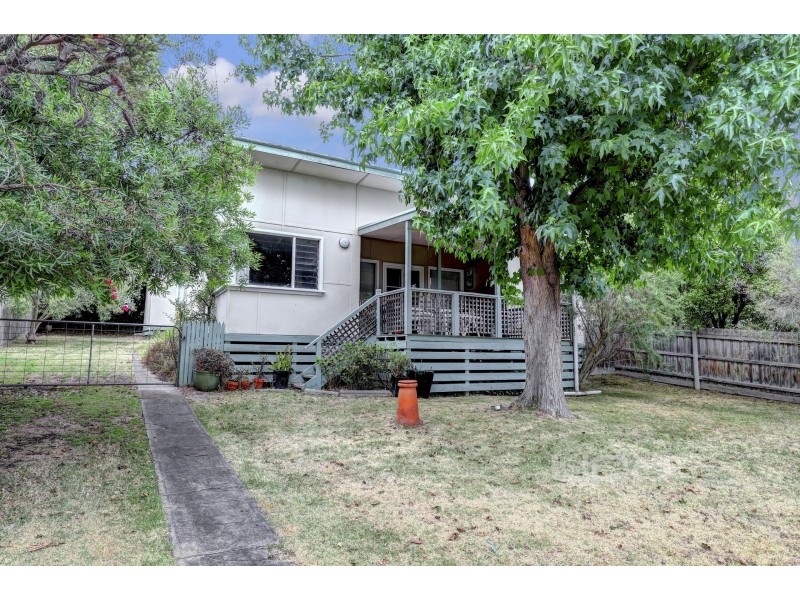 25 You Yangs Avenue, Dromana VIC 3936