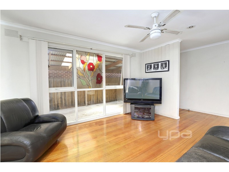 37 Green Valley Cresent, Hampton Park VIC 3976