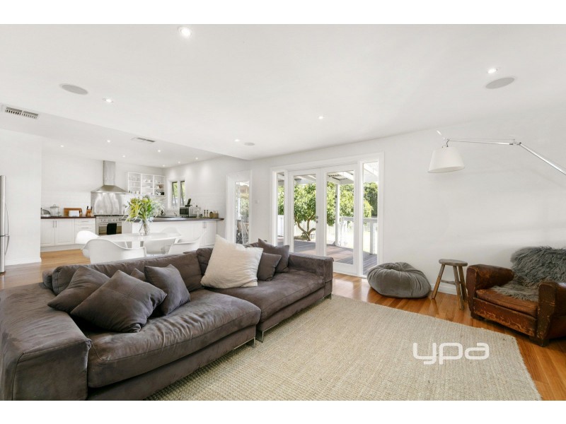 6 Hillside Avenue, Dromana VIC 3936