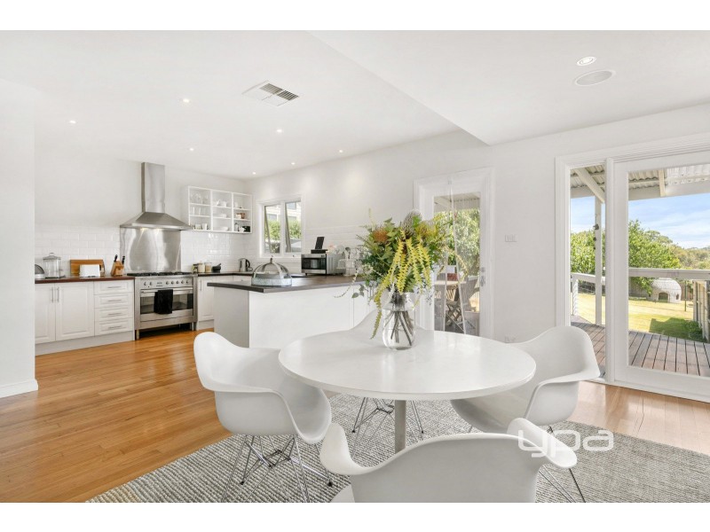 6 Hillside Avenue, Dromana VIC 3936