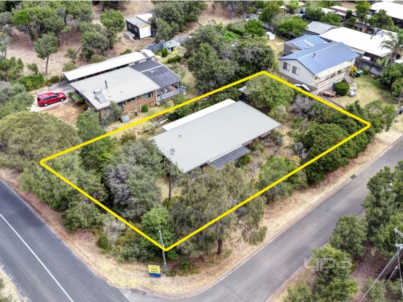 140 Weeroona St, Rye VIC 3941