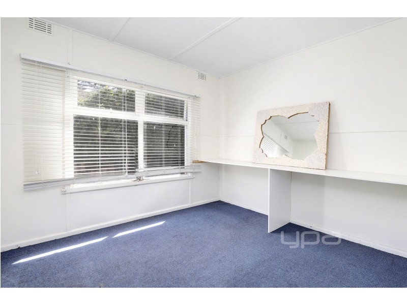 2 Vellvue Avenue, Tootgarook VIC 3941