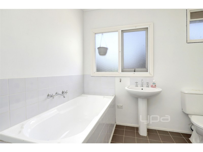 2 Vellvue Avenue, Tootgarook VIC 3941