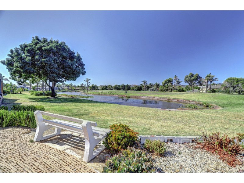 25 Lake View Drive, Safety Beach VIC 3936