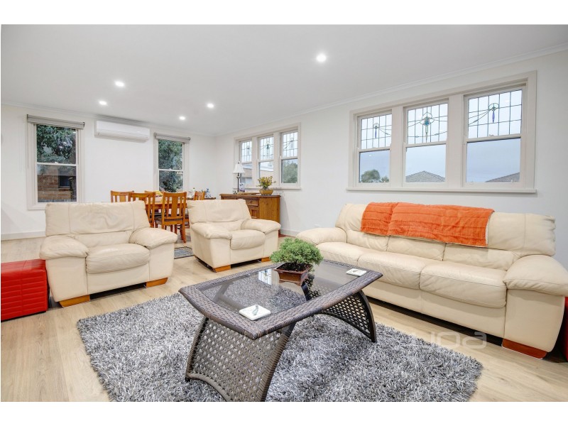 16 Elizabeth Avenue, Dromana VIC 3936