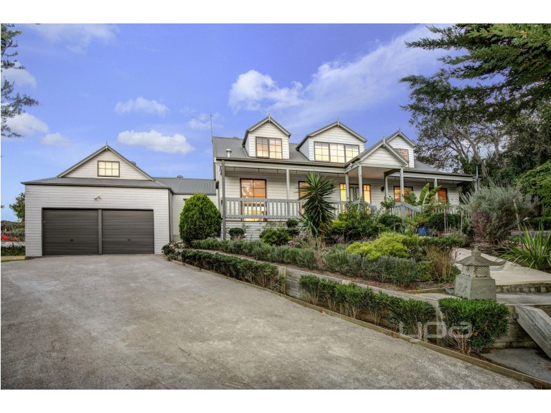 9 Sunshine Grove, Rye VIC 3941