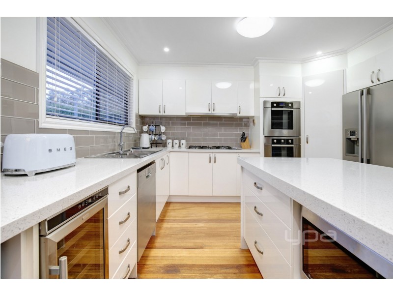 9 Sunshine Grove, Rye VIC 3941