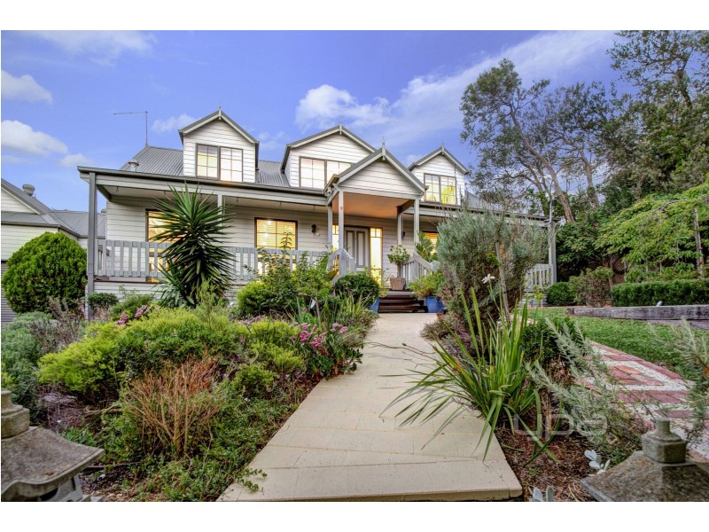 9 Sunshine Grove, Rye VIC 3941