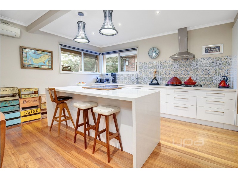 30 Stradbroke Avenue, Frankston South VIC 3199