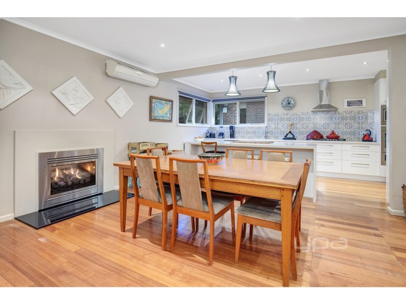 30 Stradbroke Avenue, Frankston South VIC 3199