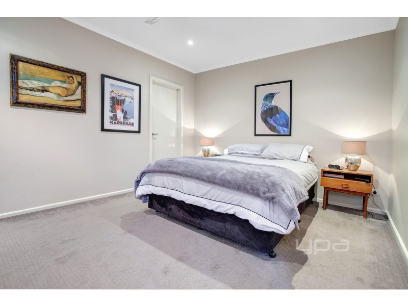 30 Stradbroke Avenue, Frankston South VIC 3199