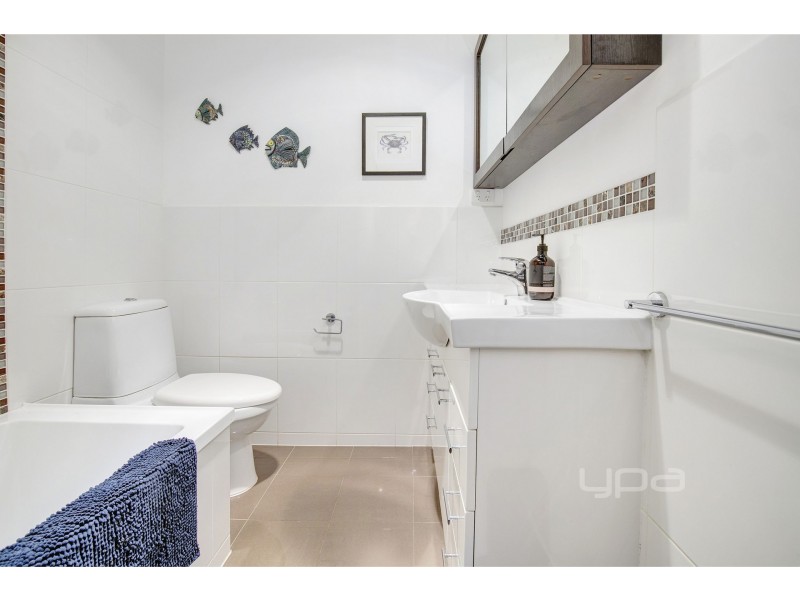 30 Stradbroke Avenue, Frankston South VIC 3199