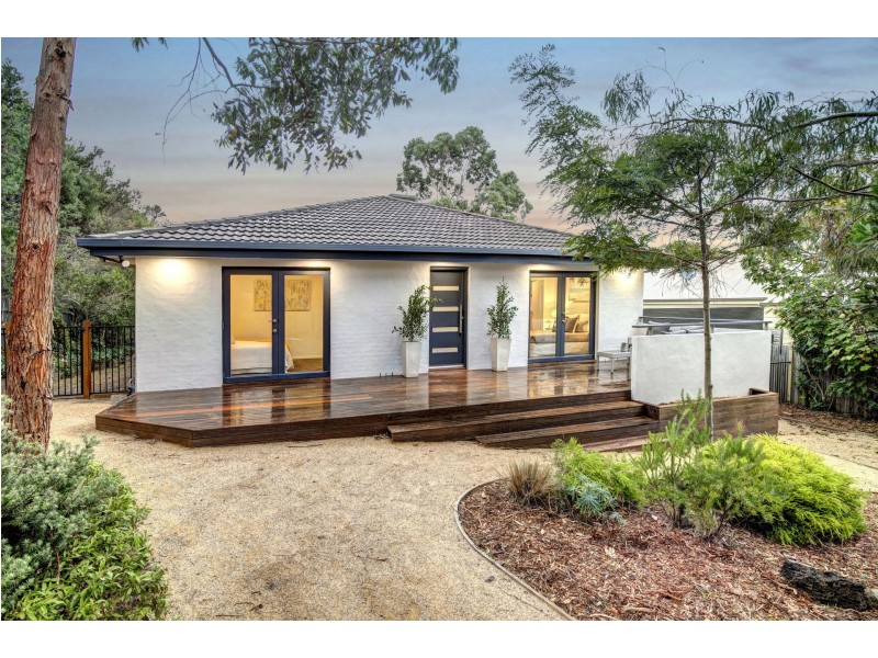 1 Wagstaff Street, Rye VIC 3941