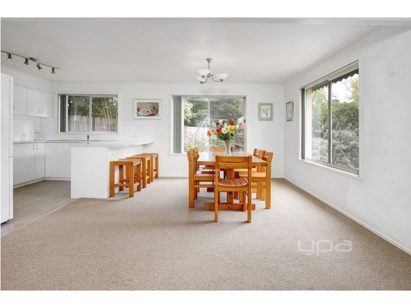 16 Tinapher Drive, Rye VIC 3941