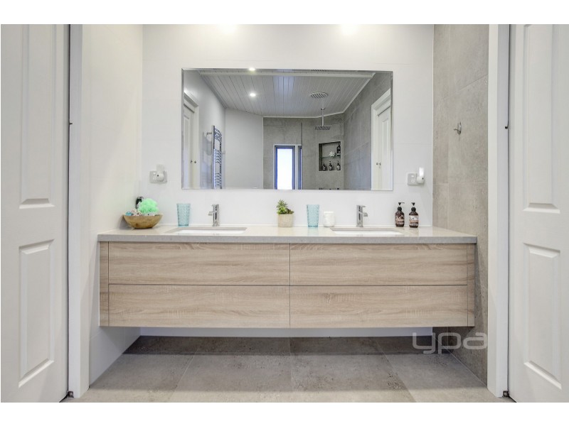 14 Bethany Close, Rye VIC 3941