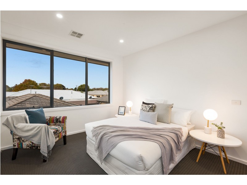 1, /48 Warranilla Avenue, Rosebud VIC 3939