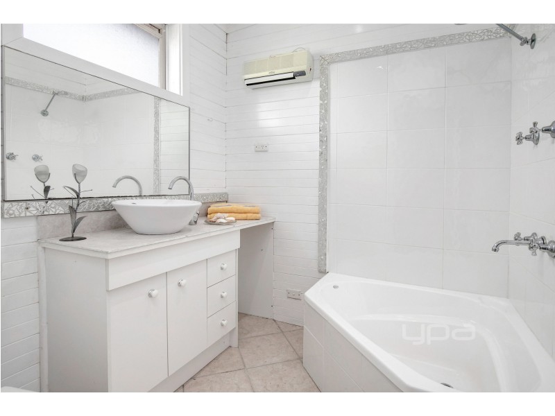 32 Preston Street, Rye VIC 3941