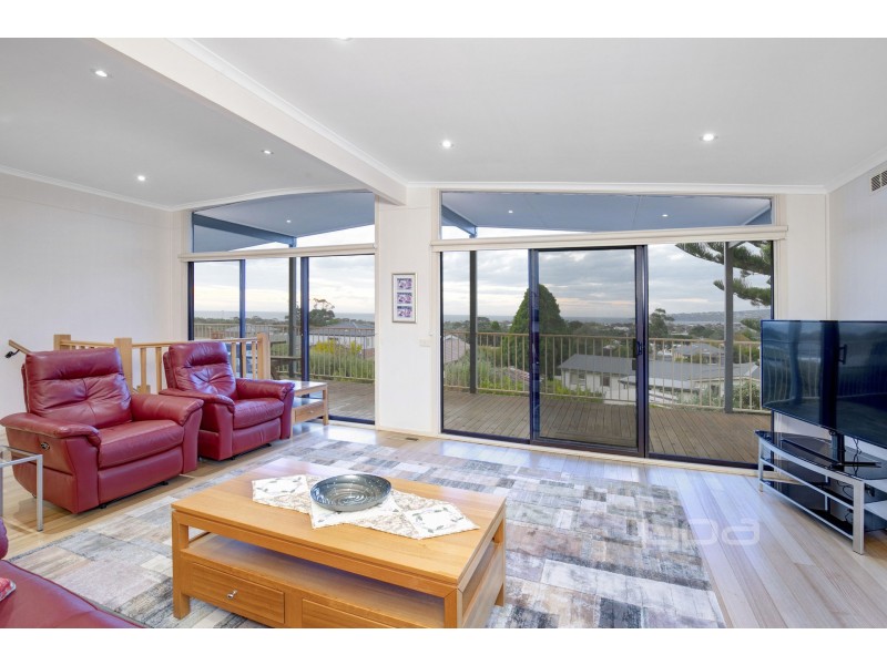 8 Panoramic Avenue, Dromana VIC 3936
