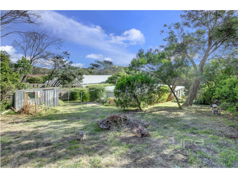 1 Dana Avenue, Blairgowrie VIC 3942