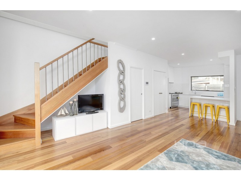 2/72 Williams Street, Dromana VIC 3936