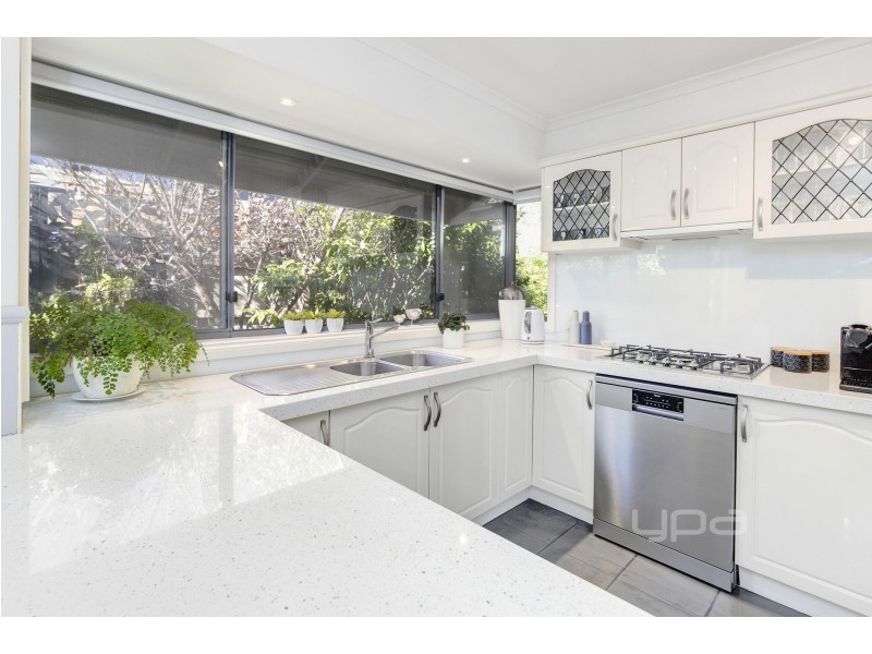 28 Murawa Drive, Rosebud VIC 3939