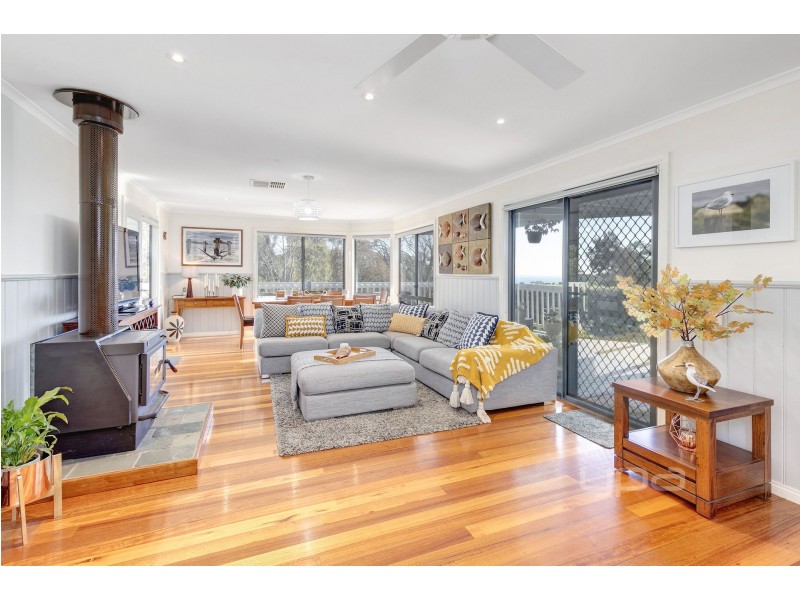 28 Murawa Drive, Rosebud VIC 3939