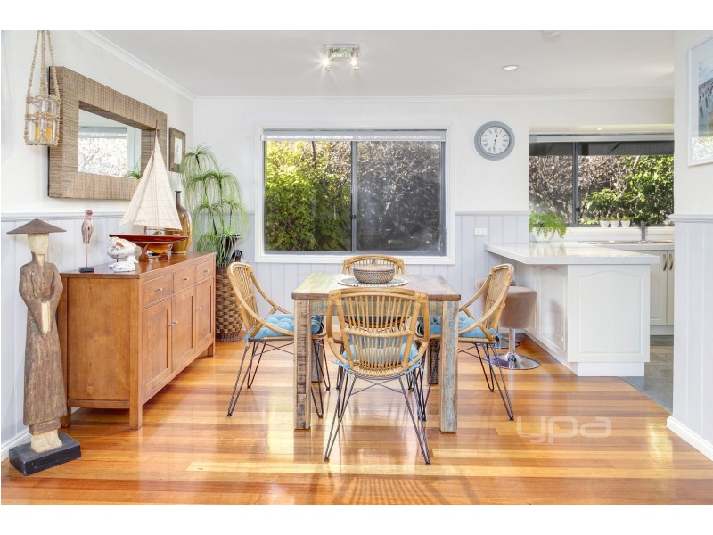 28 Murawa Drive, Rosebud VIC 3939