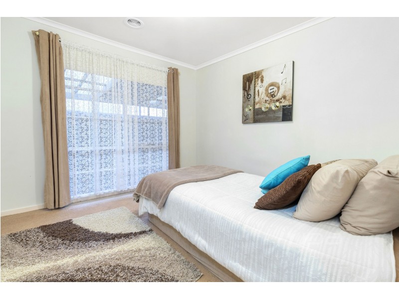 15 Majestic Drive, Somerville VIC 3912