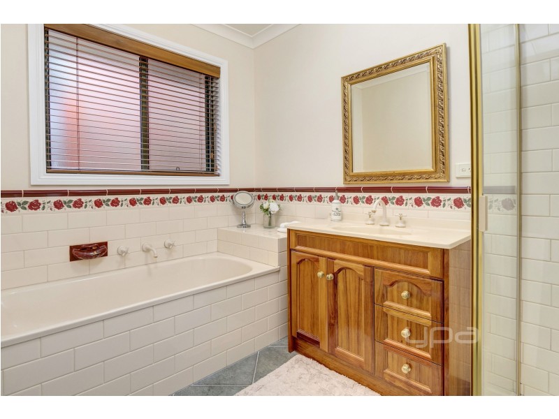 24 Florence Drive, Rye VIC 3941