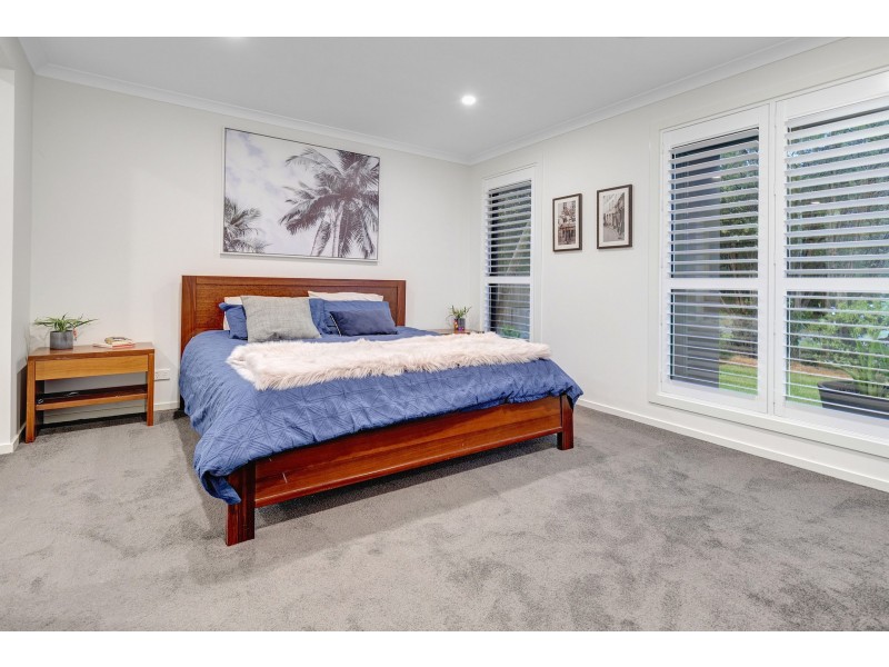 12 Thomson Terrace, Rye VIC 3941