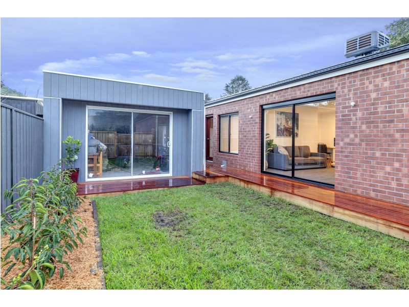 12 Thomson Terrace, Rye VIC 3941