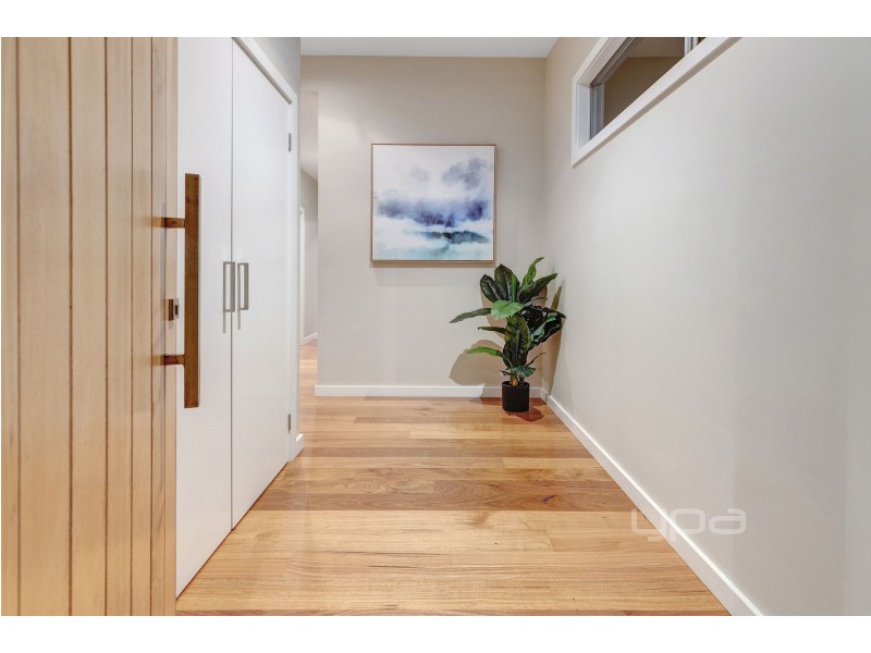 1/57 Armstrong Road, Mccrae VIC 3938