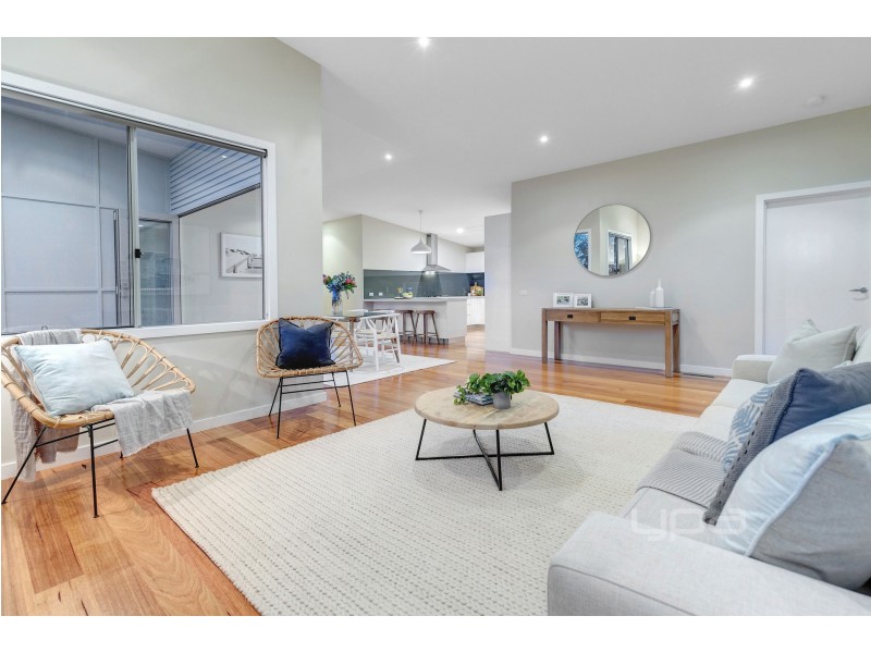 1/57 Armstrong Road, Mccrae VIC 3938