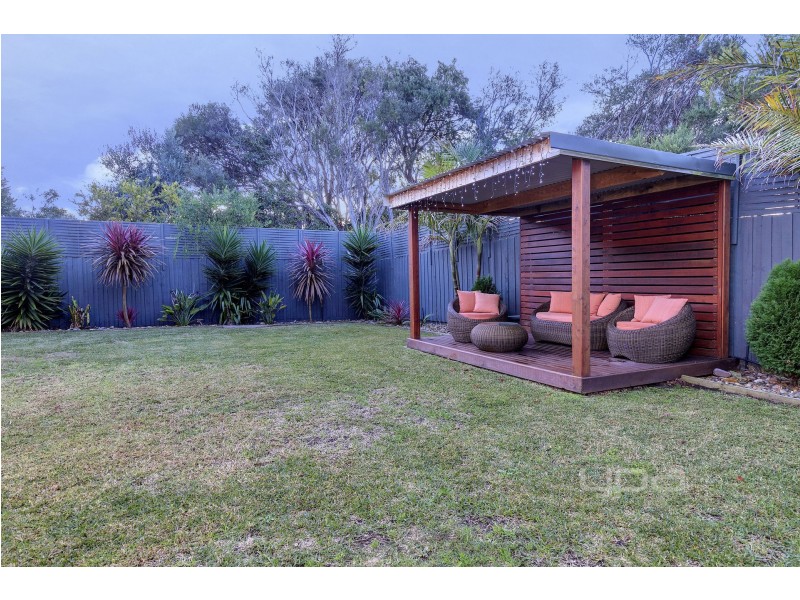 28 Niblick Street, Rye VIC 3941