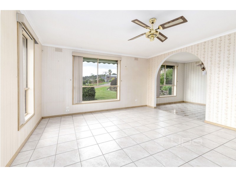 8 Wirruna Road, Dromana VIC 3936