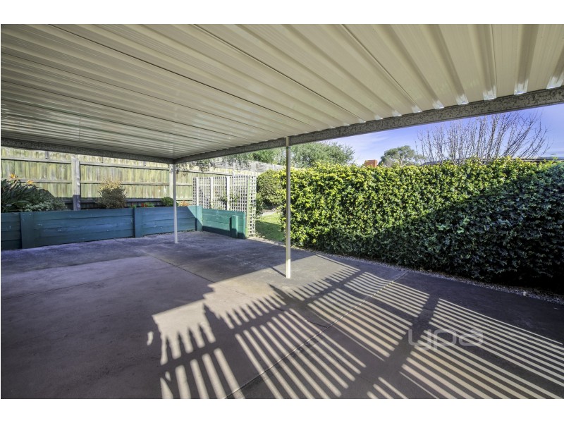 8 Wirruna Road, Dromana VIC 3936