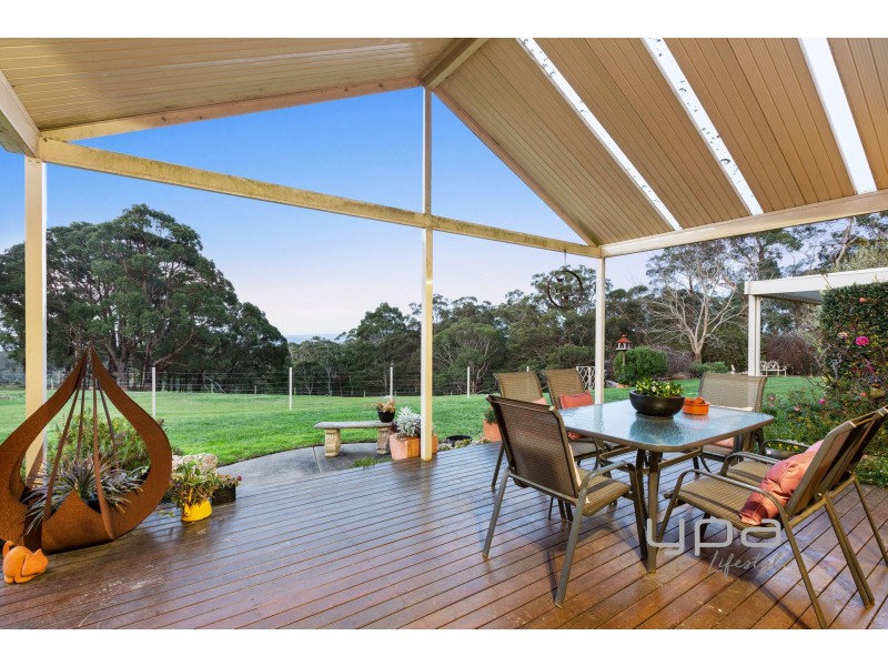 336 Arthurs Seat Road, Red Hill VIC 3937