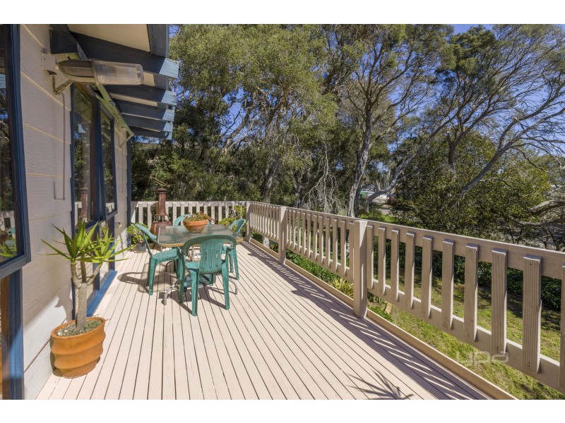 11 Gawalla Street, Rye VIC 3941