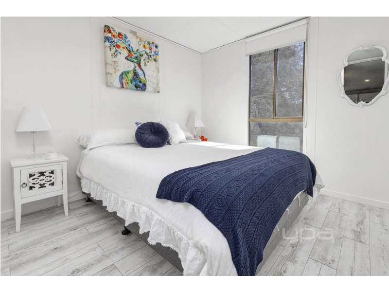 4 Yera Crescent, Rye VIC 3941