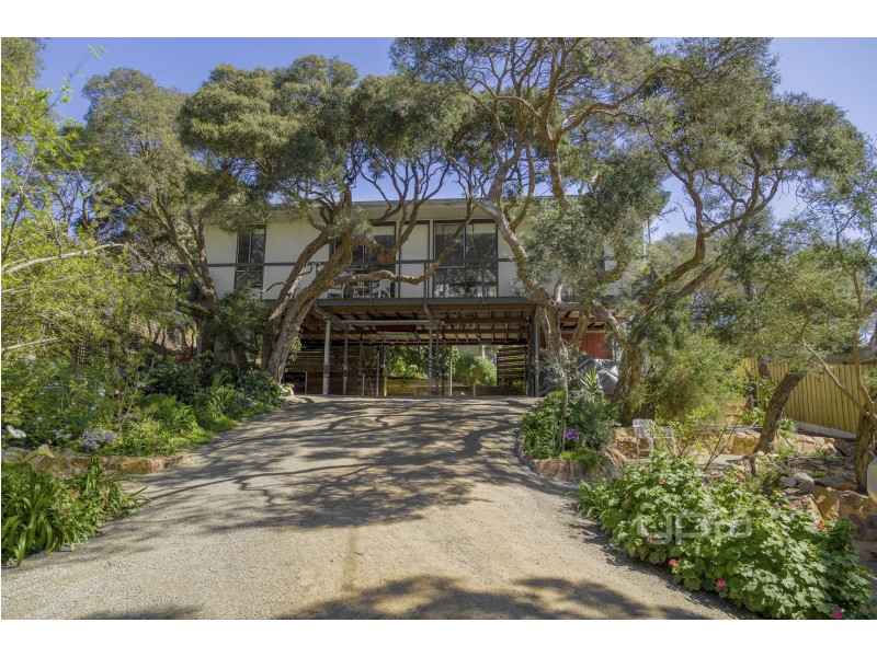 4 Yera Crescent, Rye VIC 3941