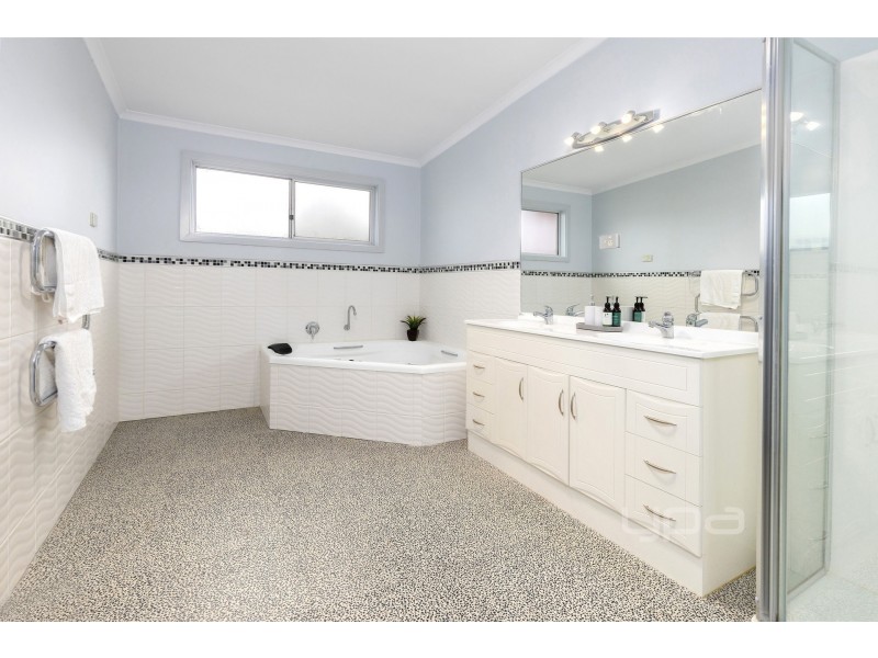 42 Florence Drive, Rye VIC 3941