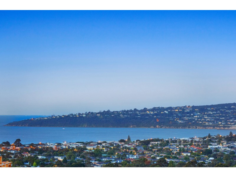 4 Dover Court, Dromana VIC 3936