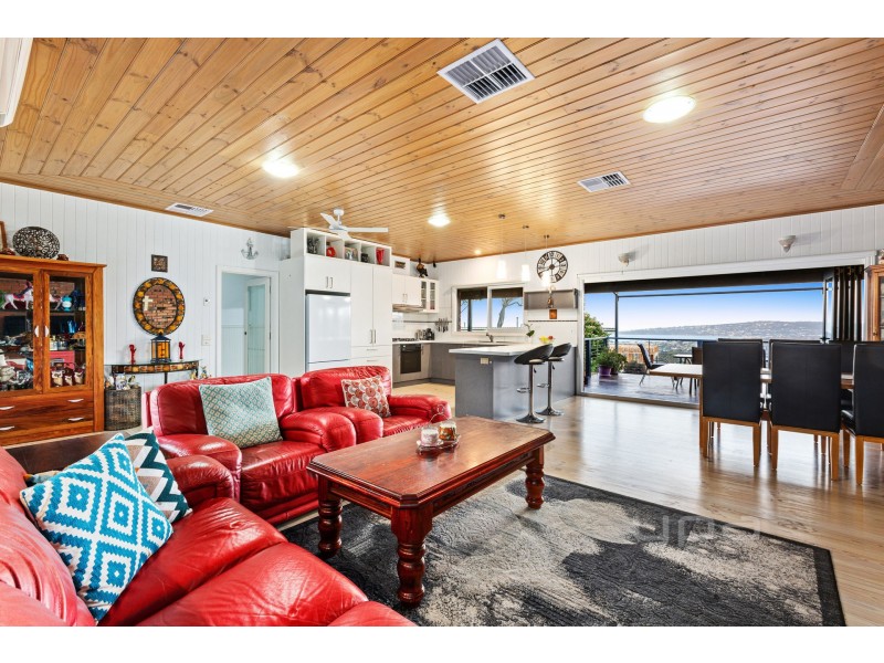 4 Dover Court, Dromana VIC 3936