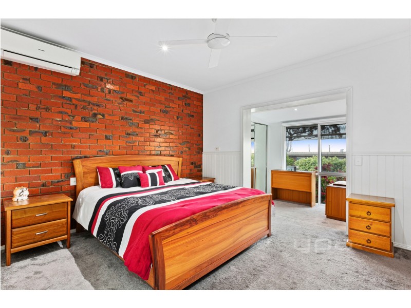 4 Dover Court, Dromana VIC 3936