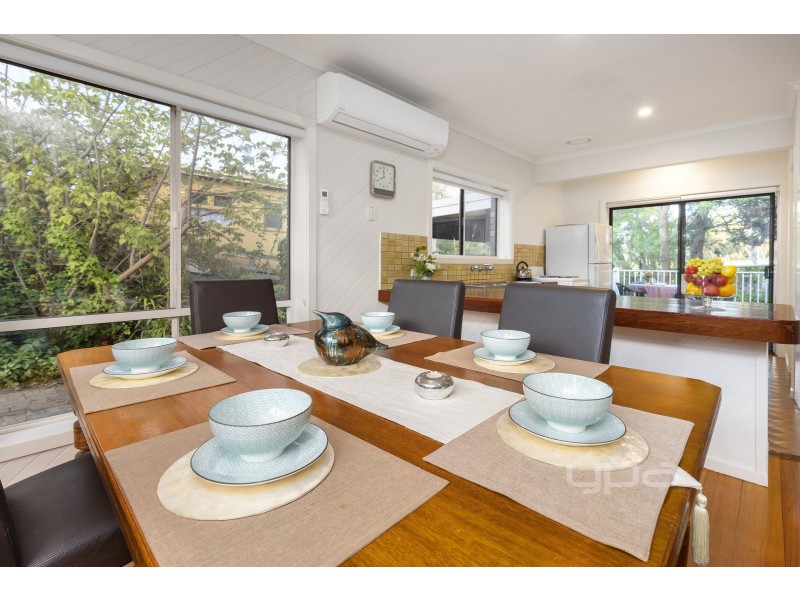 13 Neville Drive, Rye VIC 3941