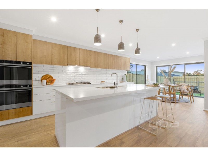 20 Adam Street, Rye VIC 3941