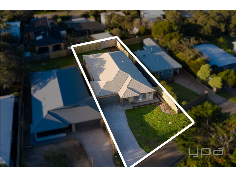 20 Adam Street, Rye VIC 3941